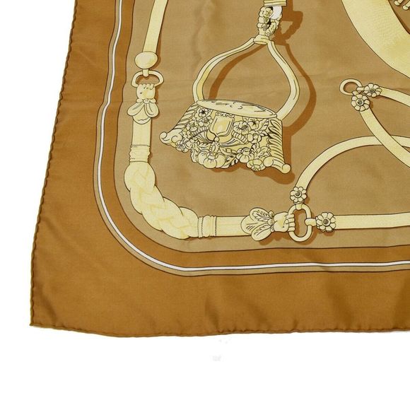 HERMES Carre 90 Scarves - Picture 9 of 14